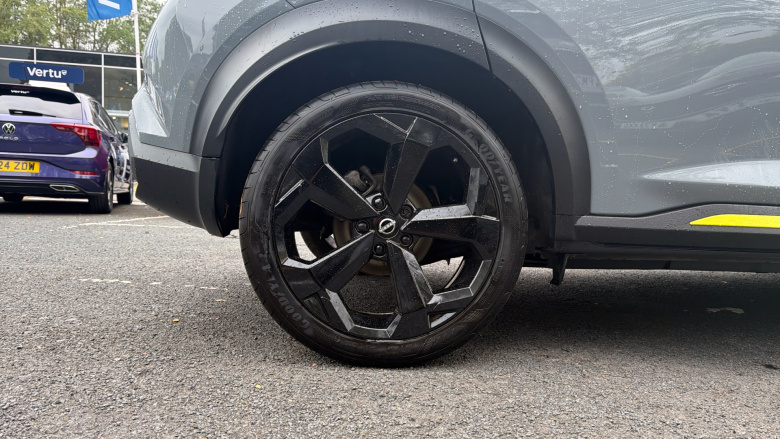 Nissan Juke 1.0 DiG-T 114 Kiiro 5dr Petrol Hatchback